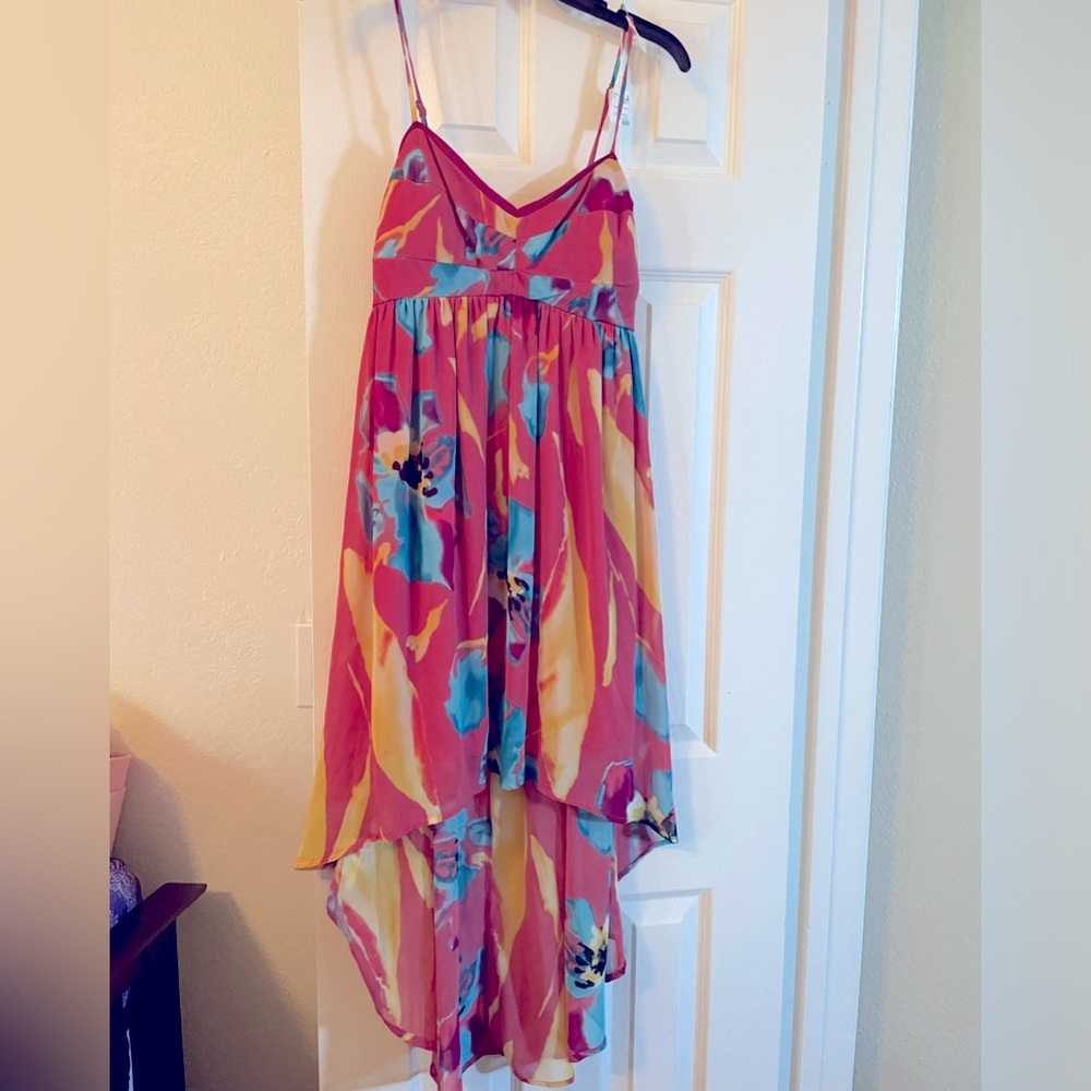 Beautiful Coral High Low Dress, Size 7
